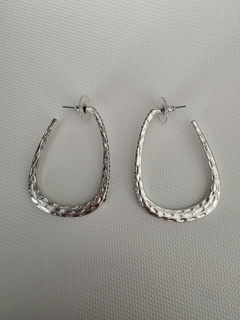 Silver Textured Hoop Earrings With Dark Gray Rhinestone Accents
